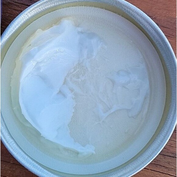 Avon Night Magic Evening Musk Perfumed Skin Softener 5 oz New Vtg 2001 - Picture 6 of 7